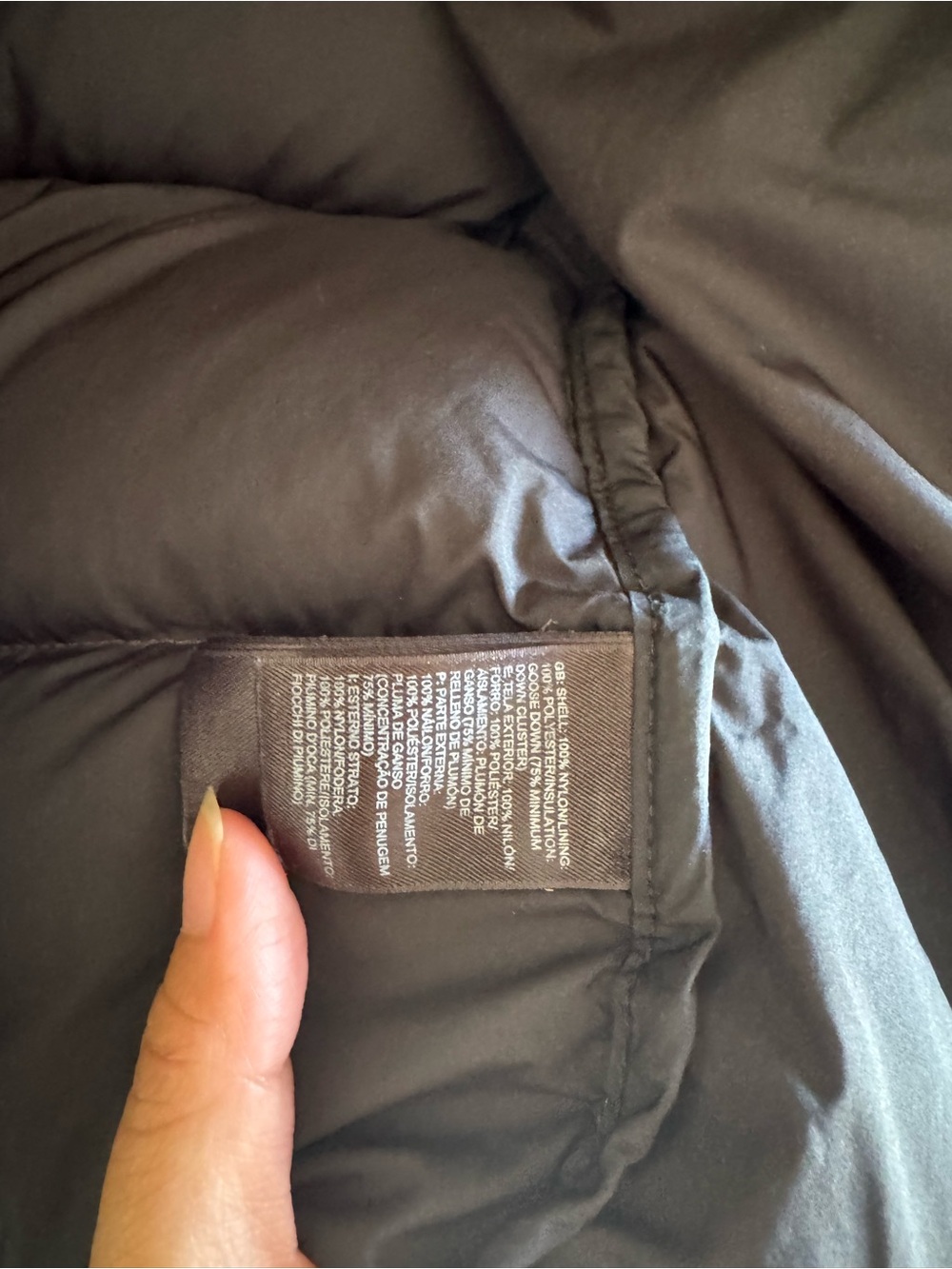 The North Face Men's Charcoal Gray Two-Tone Puffer Jacket - Picture 7 of 8